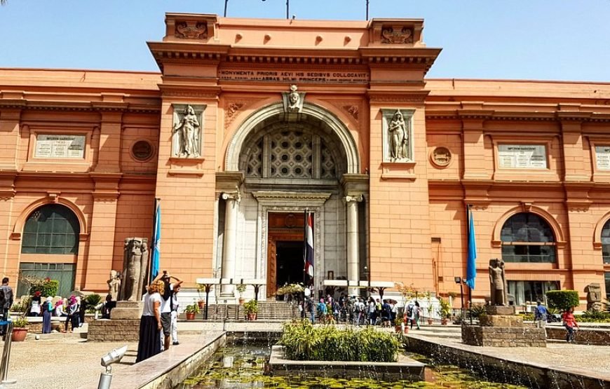 Cairo from Hurghada full-Day Tour (Old Museum)