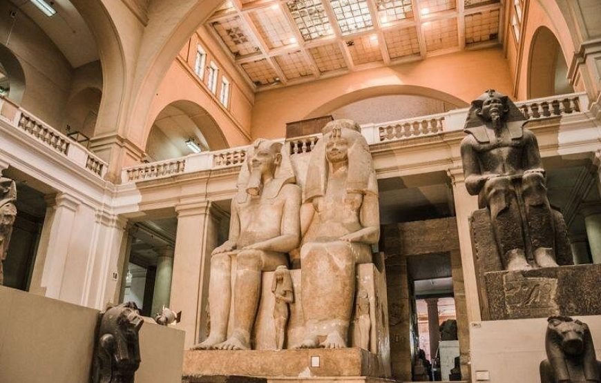 Cairo from Hurghada full-Day Tour (Old Museum)