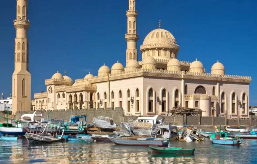Hurghada private or shared city Tour with Guide & shopping