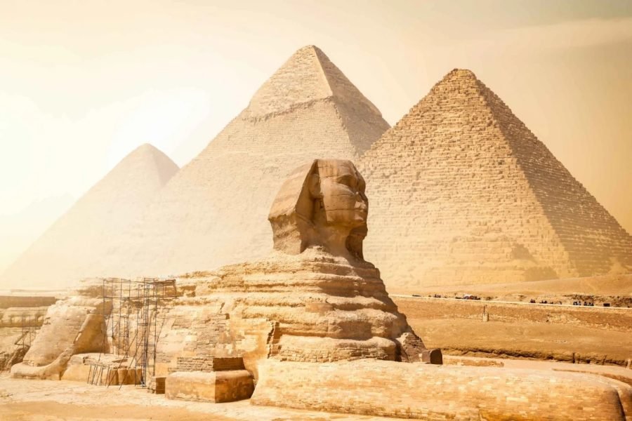 Pyramiden & Große Sphinx & Das (neue)Grosse Ägyptische Museum.