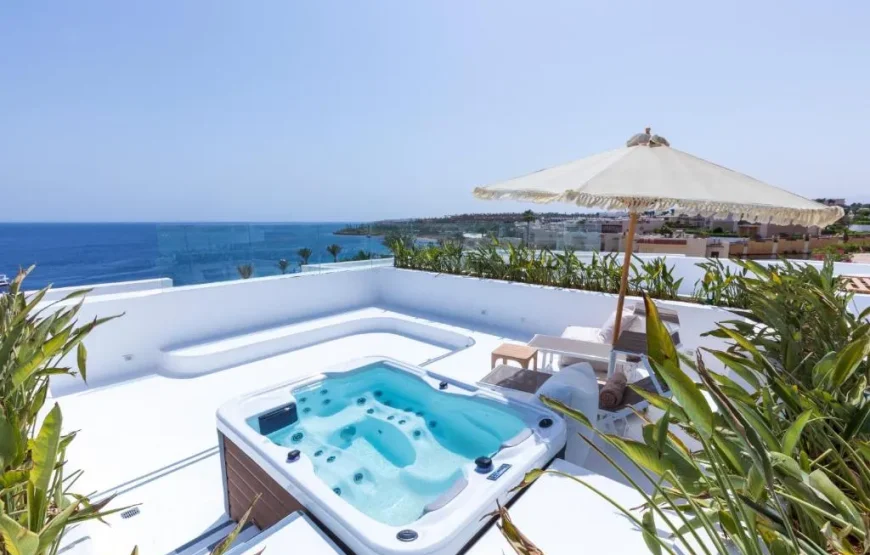 The Party Never Ends – Jacuzzi-sviitti