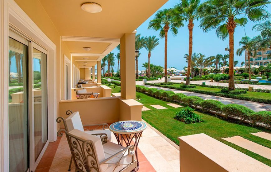 Double Room with Pool View